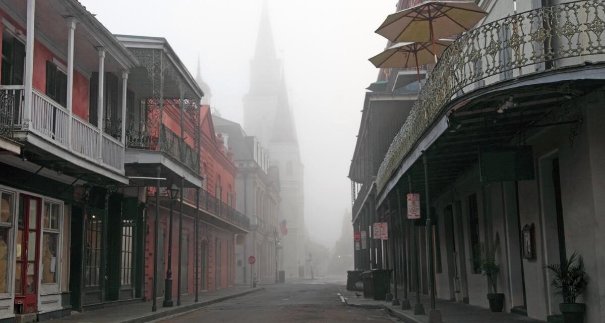 Bone Chilling Ghost Tours and Haunted Houses in New Orleans