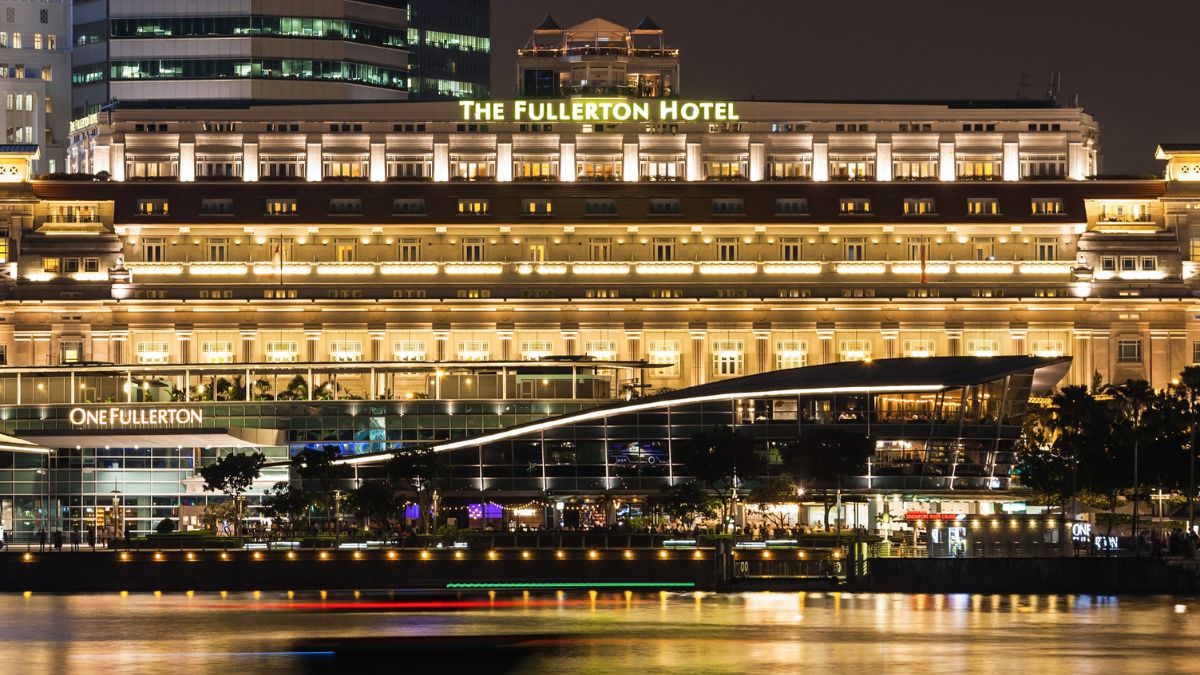 Honeymoon stays in Singapore - The Fullerton Bay Hotel