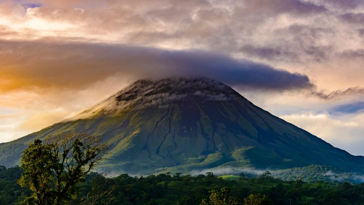 Arenal Volcano Experience from San Jose Costa Rica