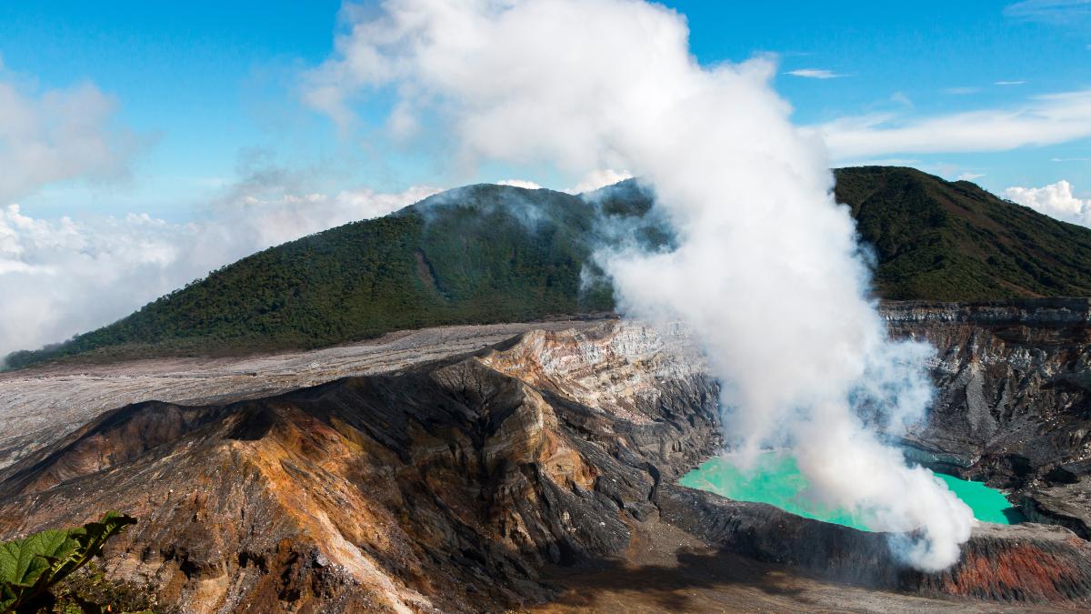 Poas Volcano Day Trip from San Jose Costa Rica